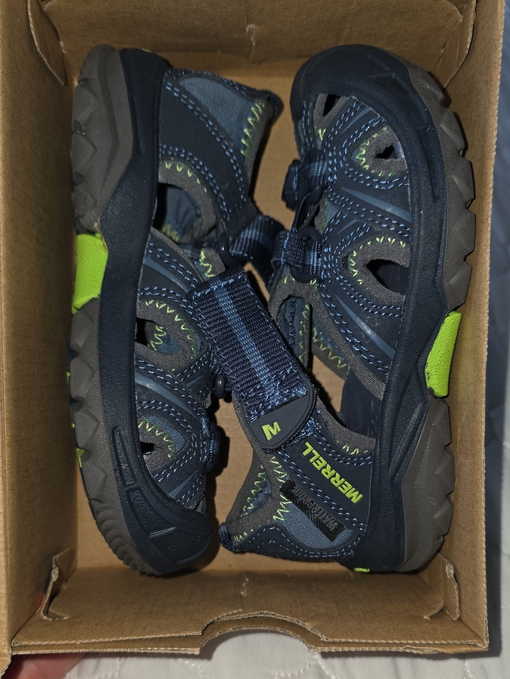 Merrell Hydro Hiker Toddler/Boy 9W (Wide) Worn 2-3 Times With Box